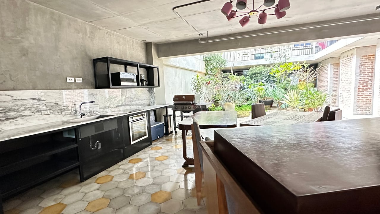 Modern Studio Condominium, San Jose