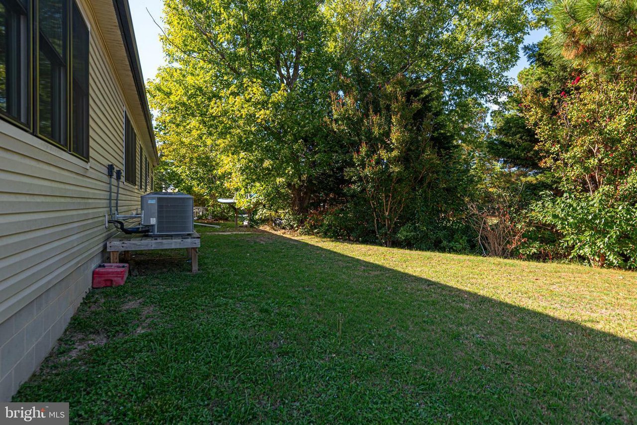 12121 Salt Point Rd
