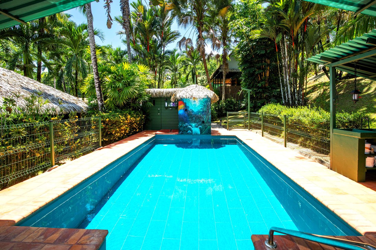 A MONEY MAKER! Location, home, guest cabins, with a SUCCE$$FUL exclusive distribution agency!