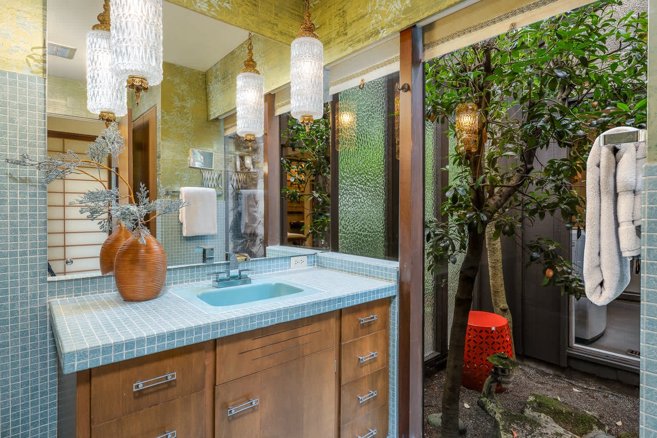 Midcentury in Lake Forest Park