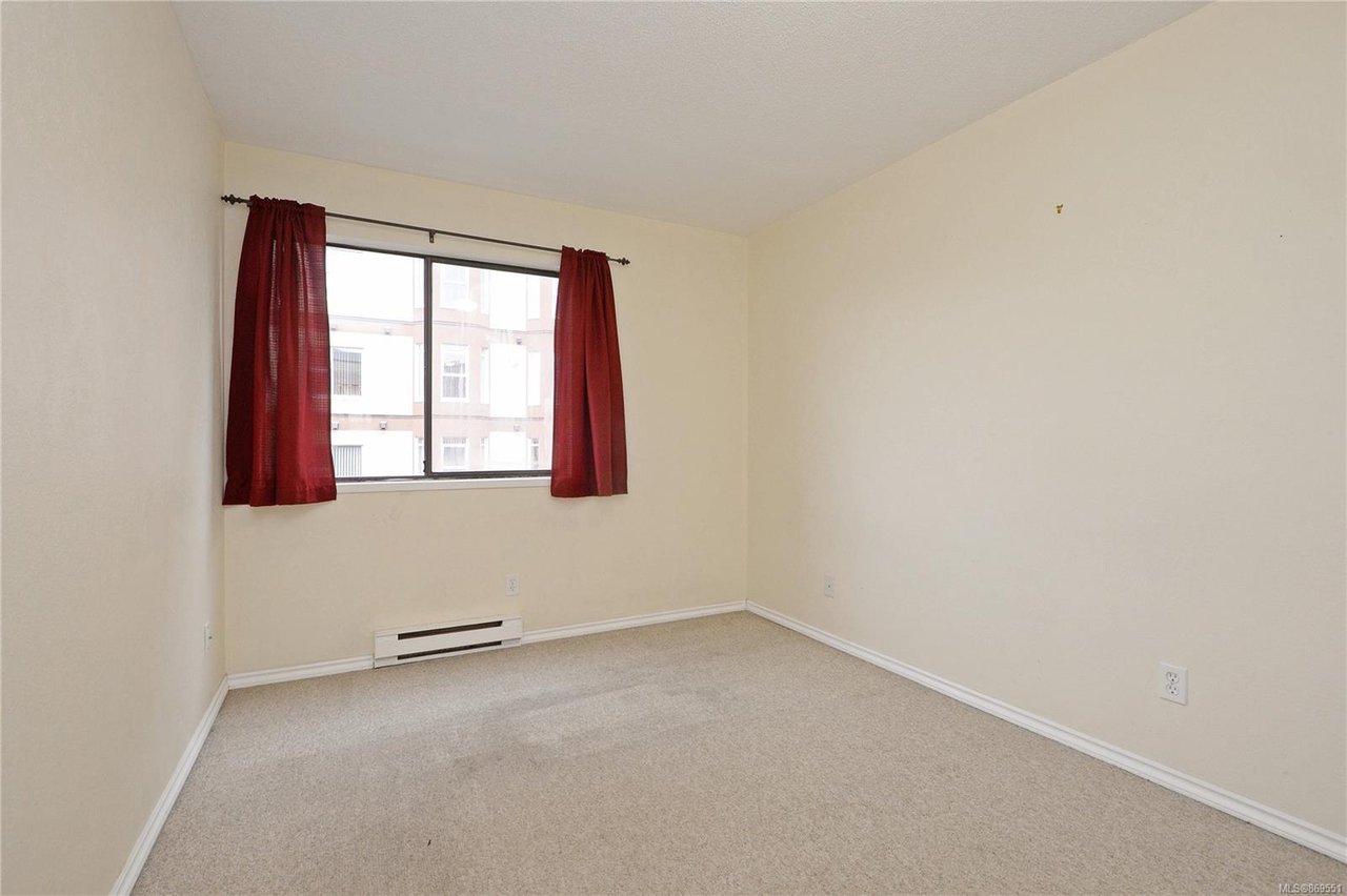 310-755 Hillside Ave