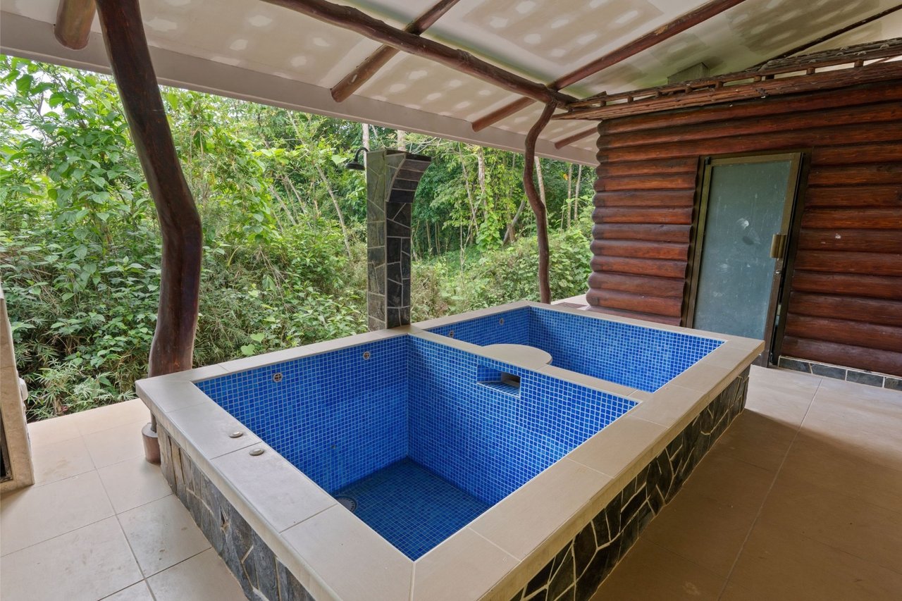 Ocean View Private Estate, Ojochal, Puntarenas
