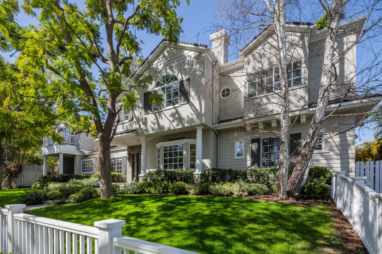 4107 Sunnyslope Ave