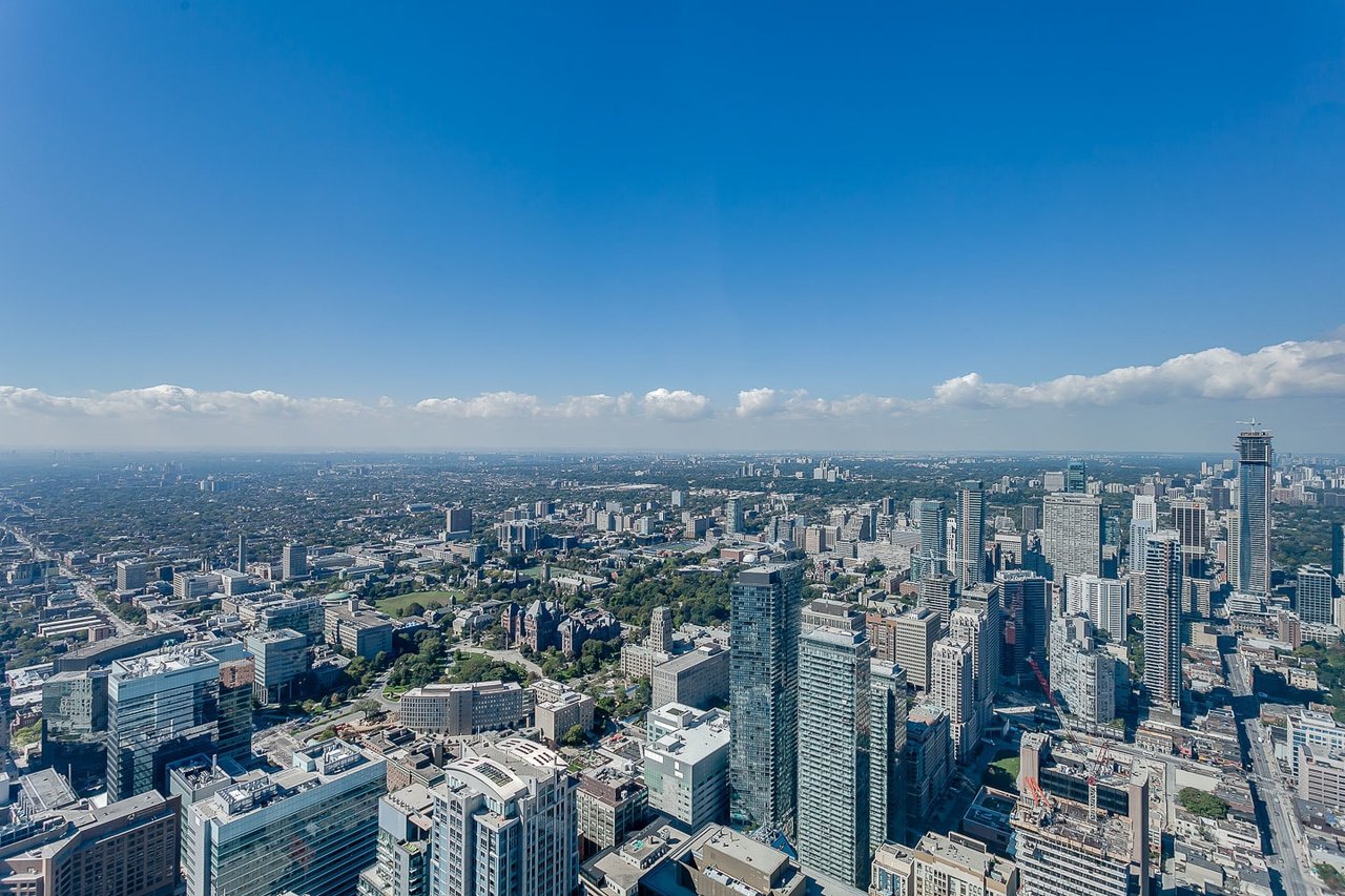 388 Yonge Street #7816