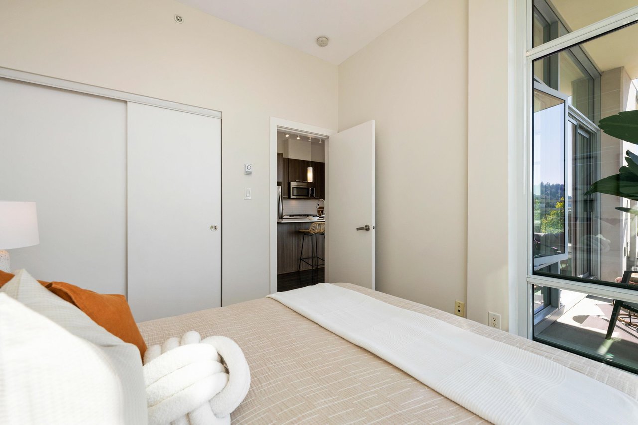 303-2955 Atlantic Avenue, Coquitlam