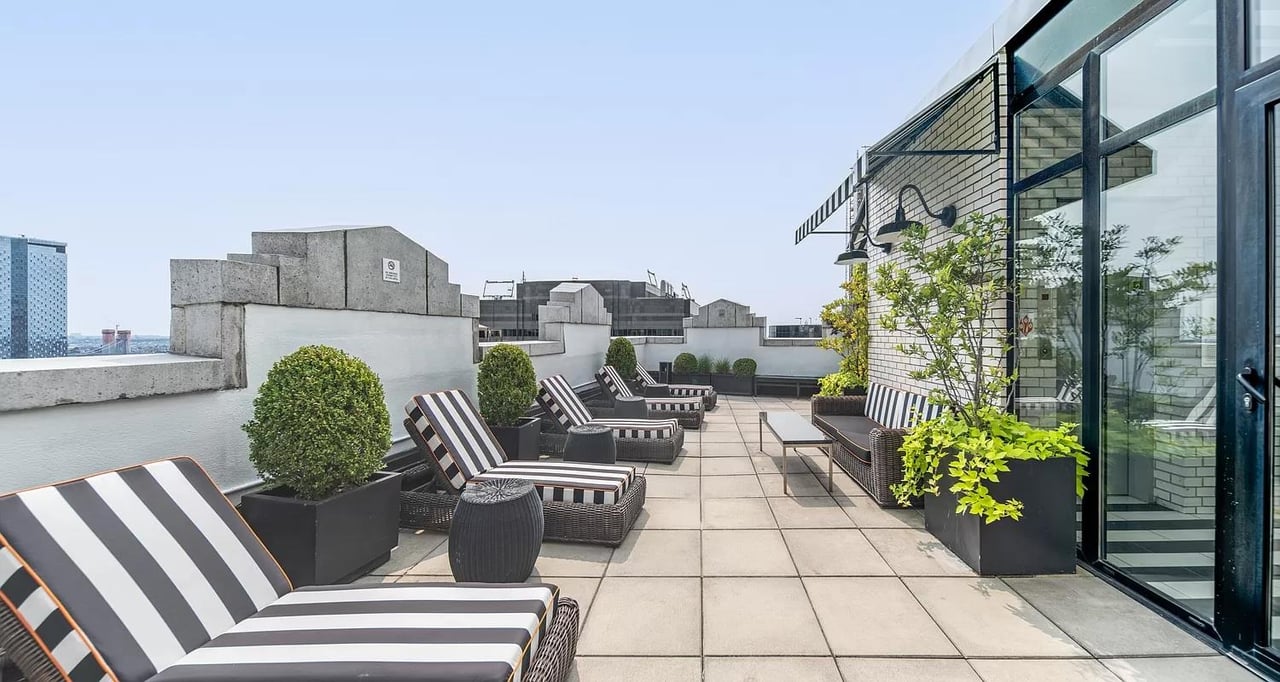 116 John Street, Apt 1803