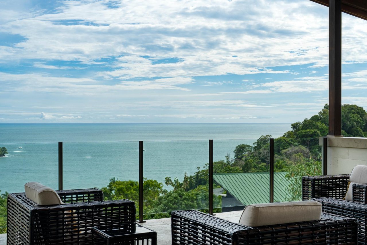 Iconic Infinity Pool Estate, Manuel Antonio, Puntarenas