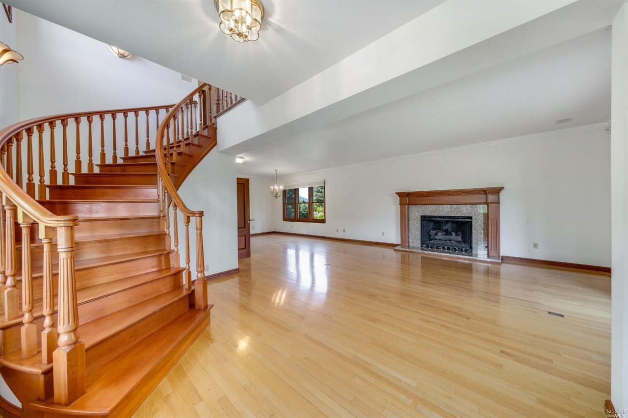 3875 W Dry Crk Rd