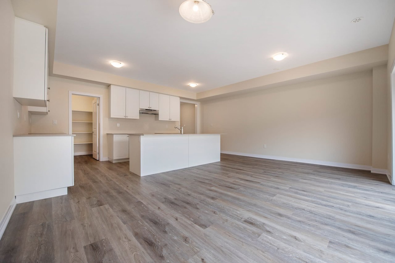 185 Bedrock Dr Unit: 3