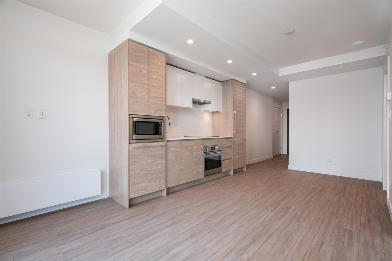 1712-13655 Fraser Hwy