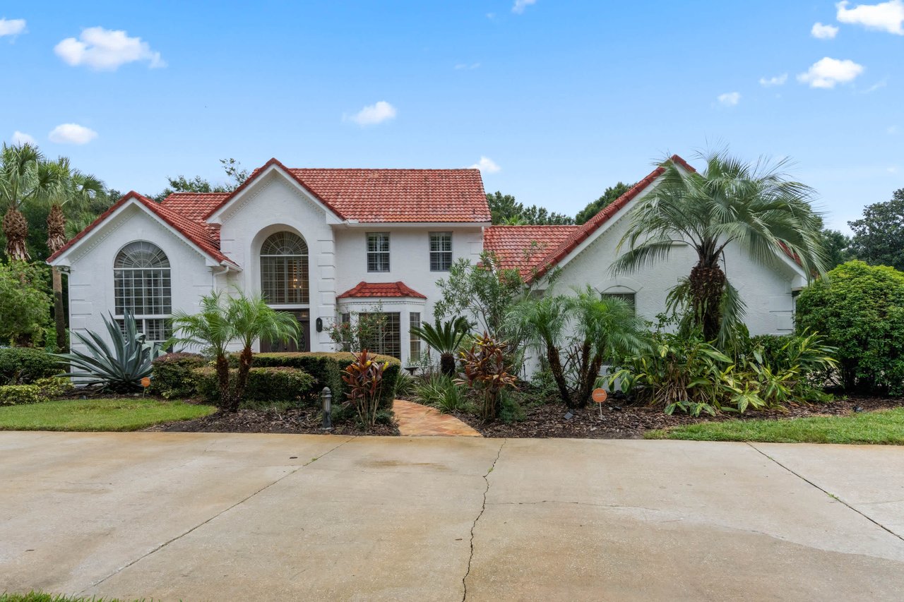 2563 CARTER GROVE CIRCLE