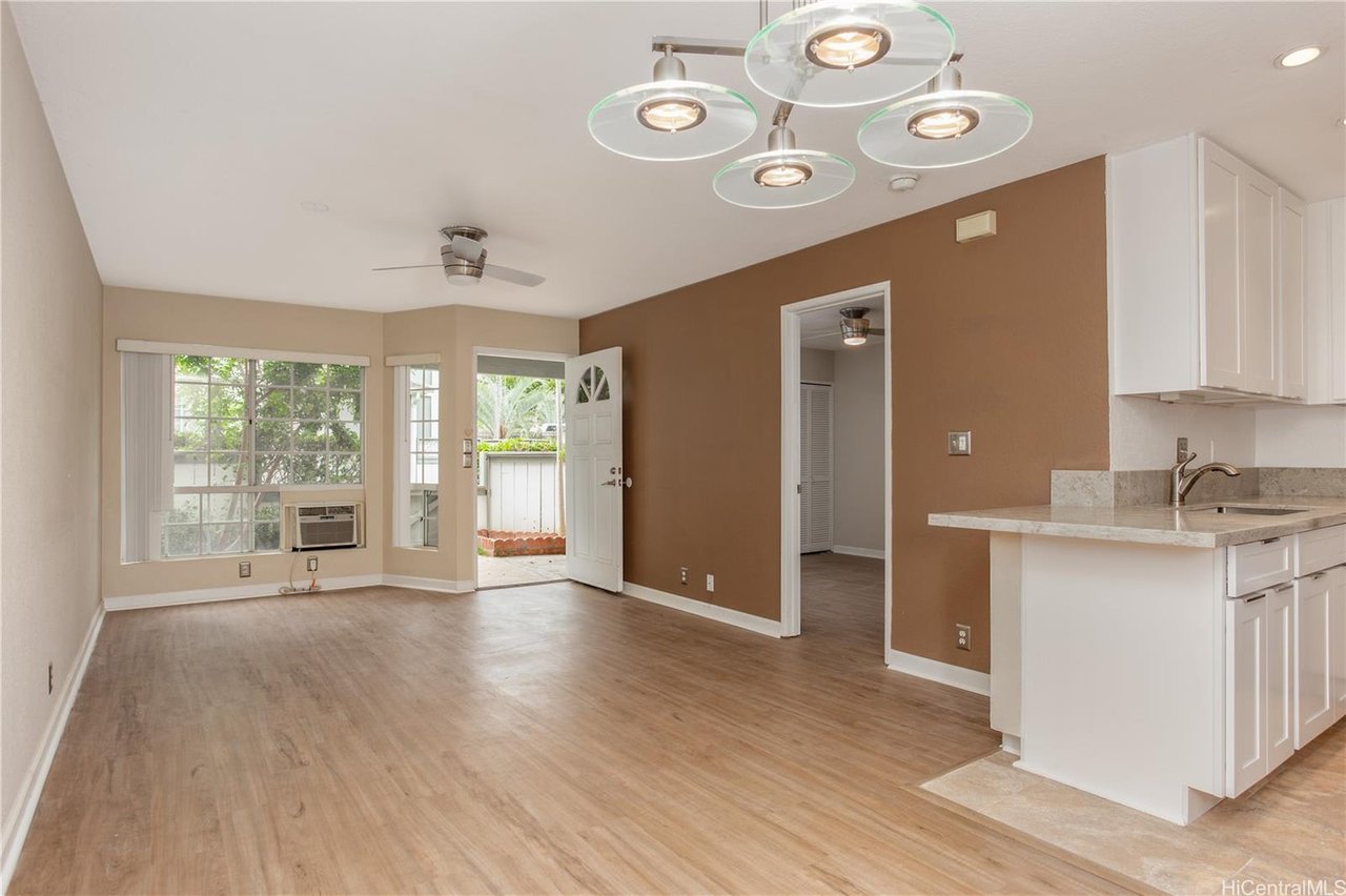 492 Mananai Pl #13B