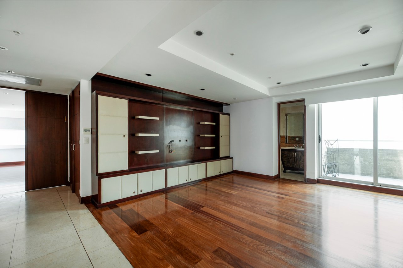 Panoramic View Marble Residence, Escazu, San Jose