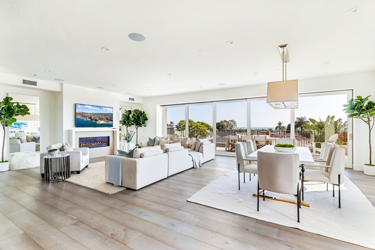 448 Serra Drive