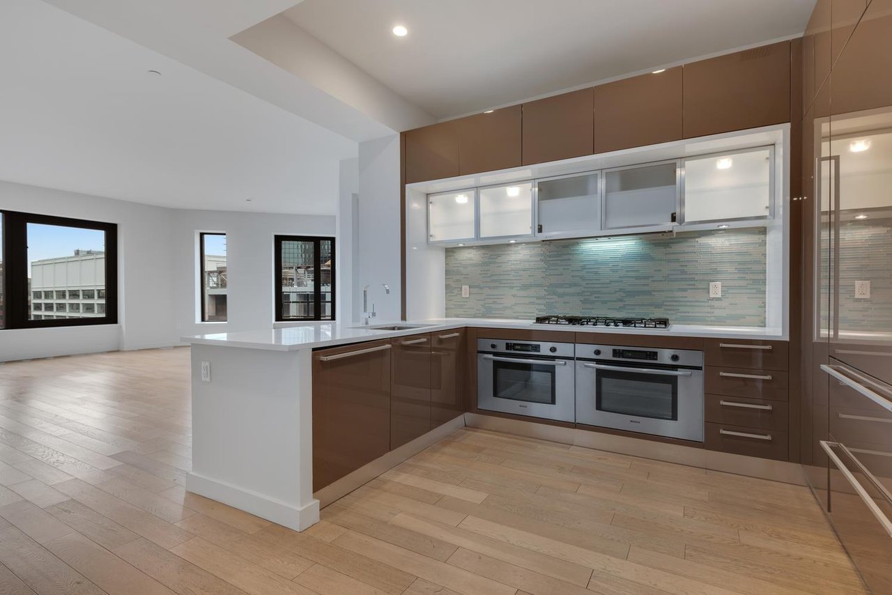 75 Wall Street, Apt 34-O