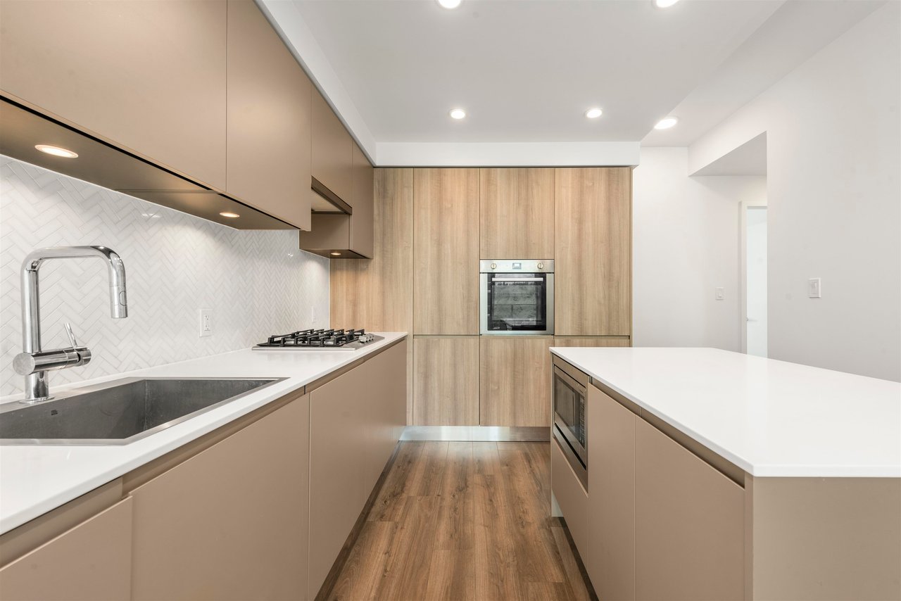 1305-3809 Evergreen Pl