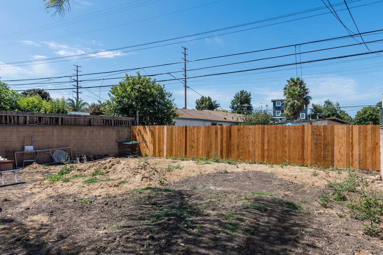 4403 Campbell Dr