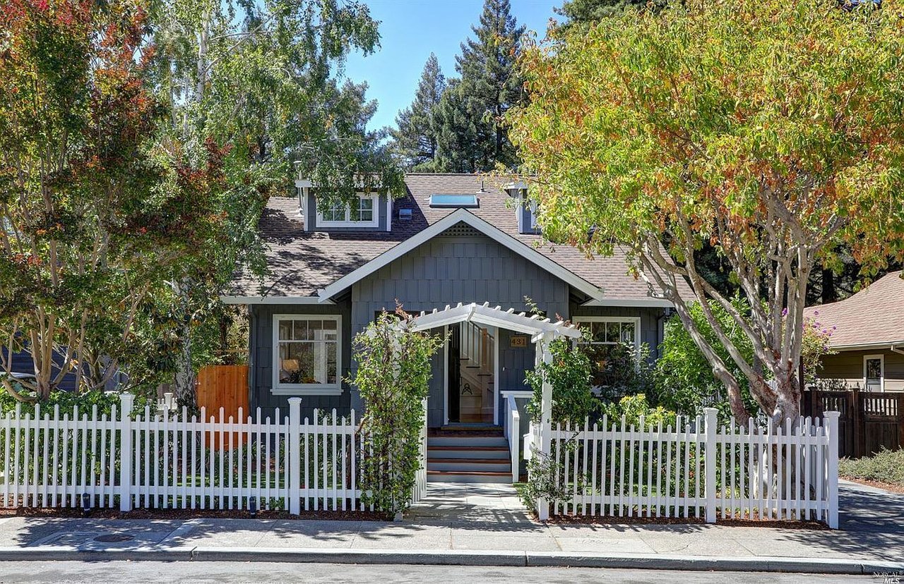 431 Holcomb Ave