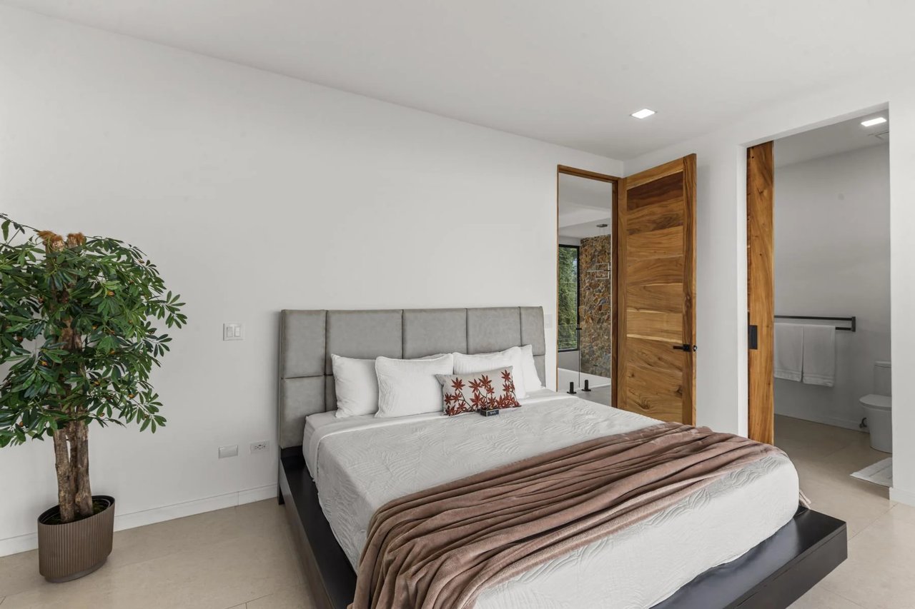 Luxury Ocean View Villa, Jaco, Puntarenas