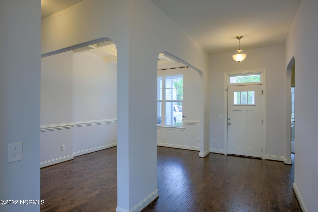 350 Belvedere Dr