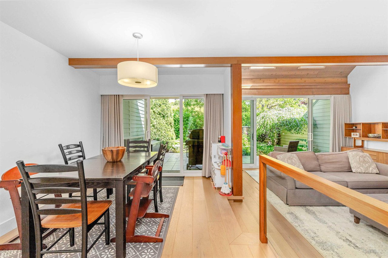 9-4957 Marine Dr
