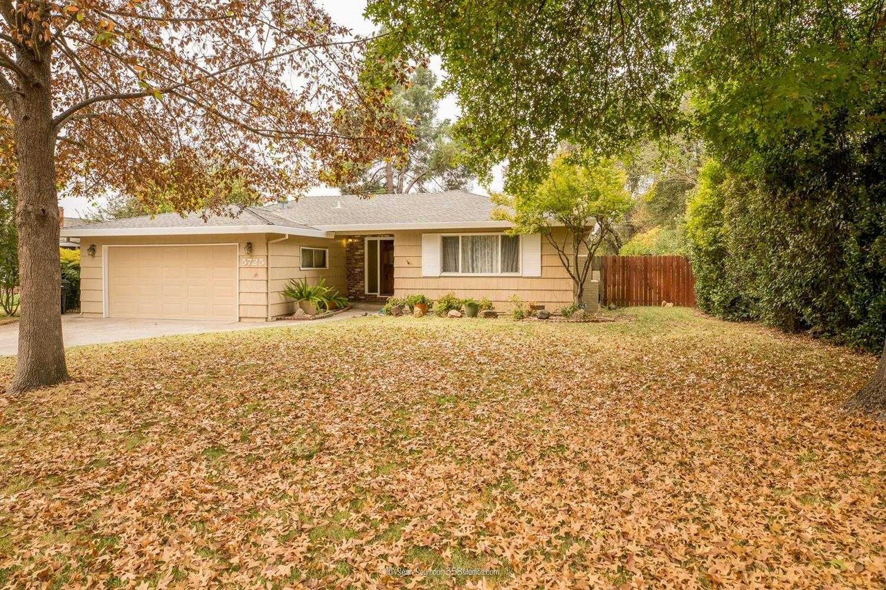 5725 Southview Court