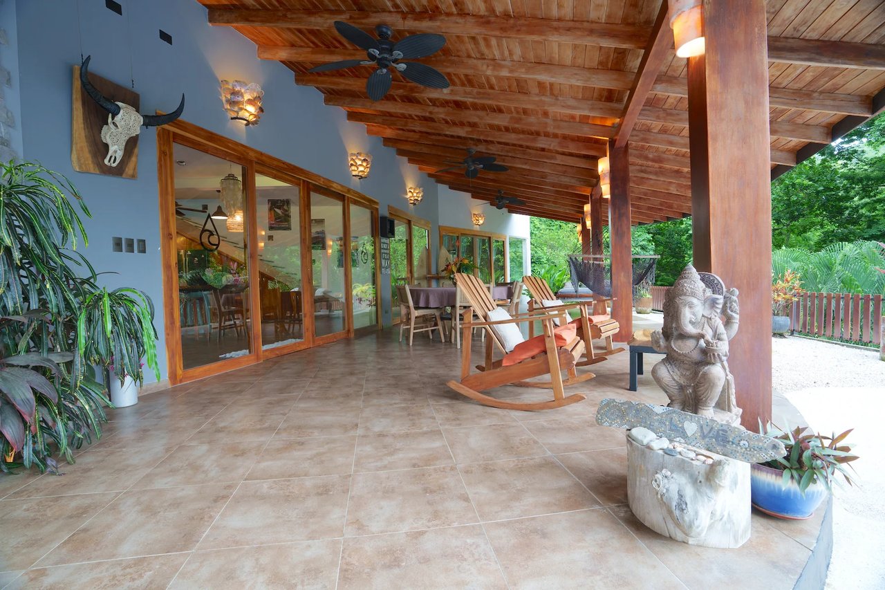Balinese Vacation Rental Estate, Santa Teresa, Puntarenas