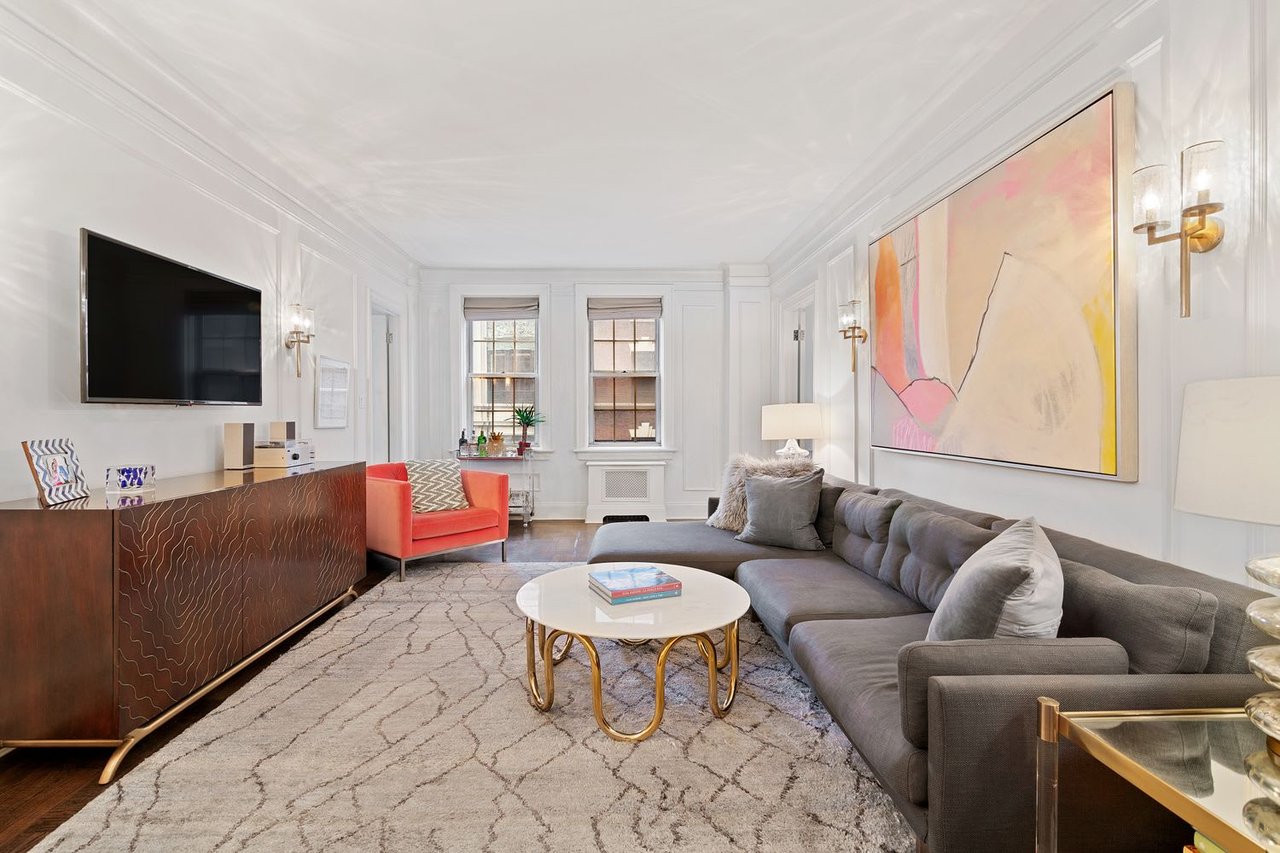 41 Fifth Avenue #6B