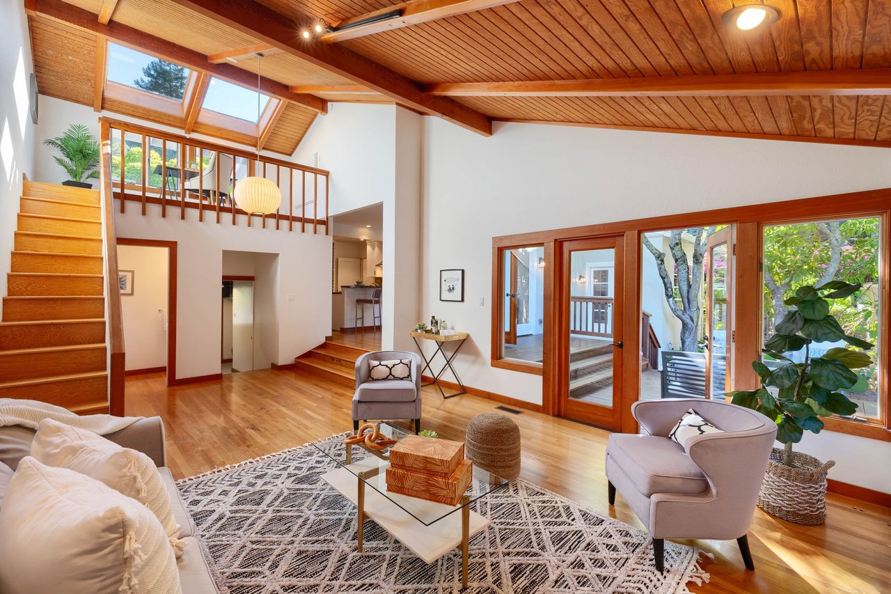 10 Ardmore Road, Larkspur