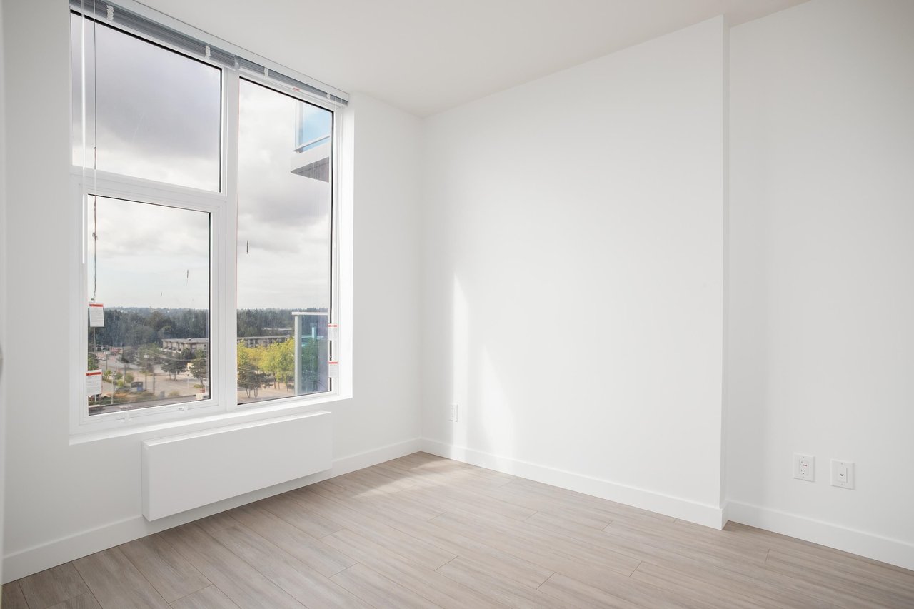 810-13615 Fraser Hwy