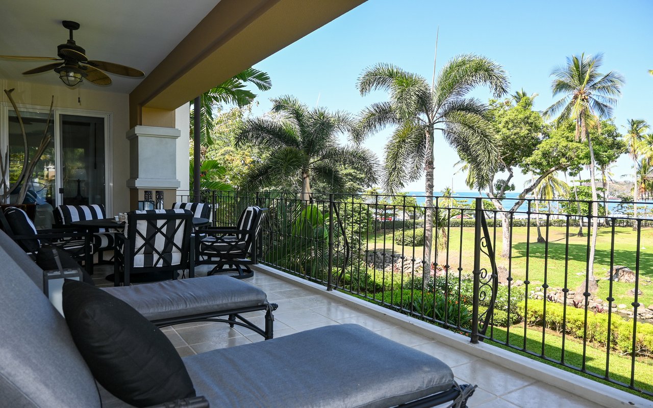 Upgraded Ocean View Condo, Los Suenos, Puntarenas
