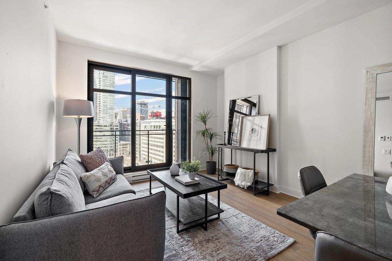 628 Rue St-Jacques, Apt. 1405