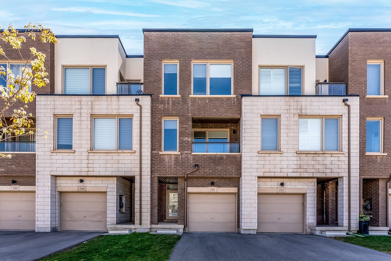 164 Squire Cres