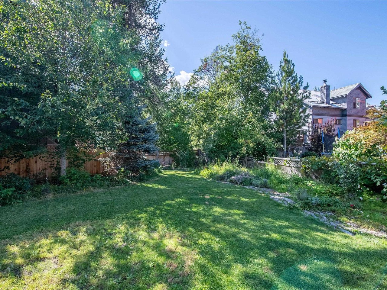 1465 Laburnum Street, Pemberton