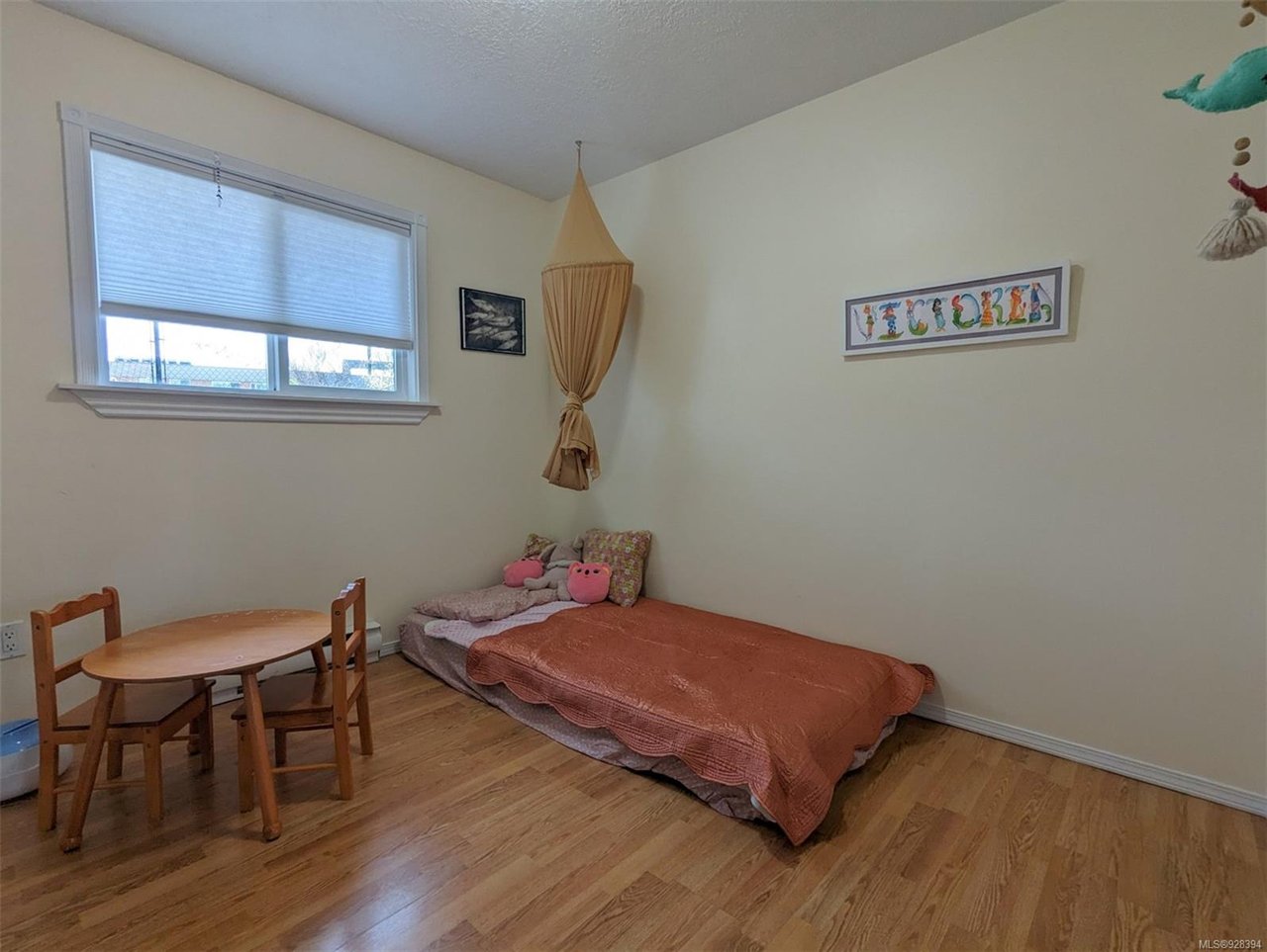 1007 Justify Pl