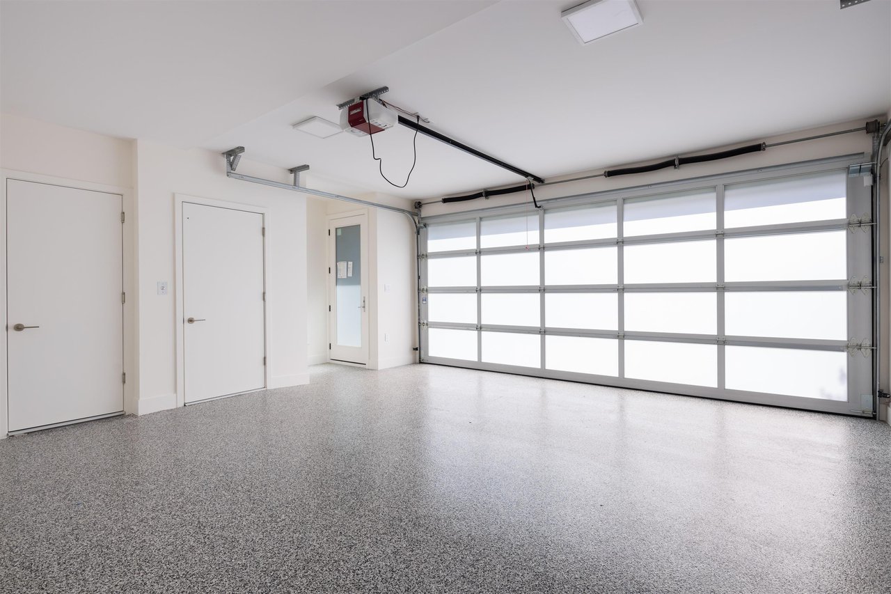 584 Arthur Erickson Pl