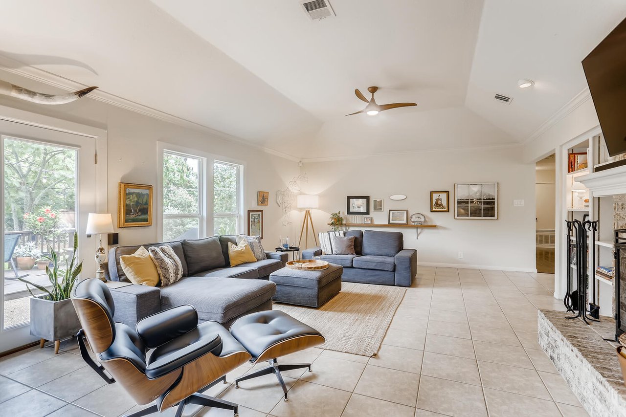 6802 Rio Bravo Lane