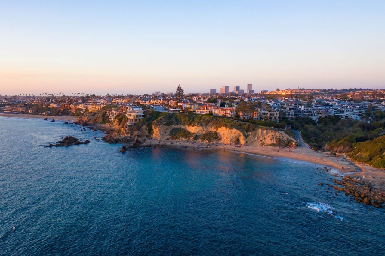 Should You Invest in Corona del Mar Real Estate This Year?