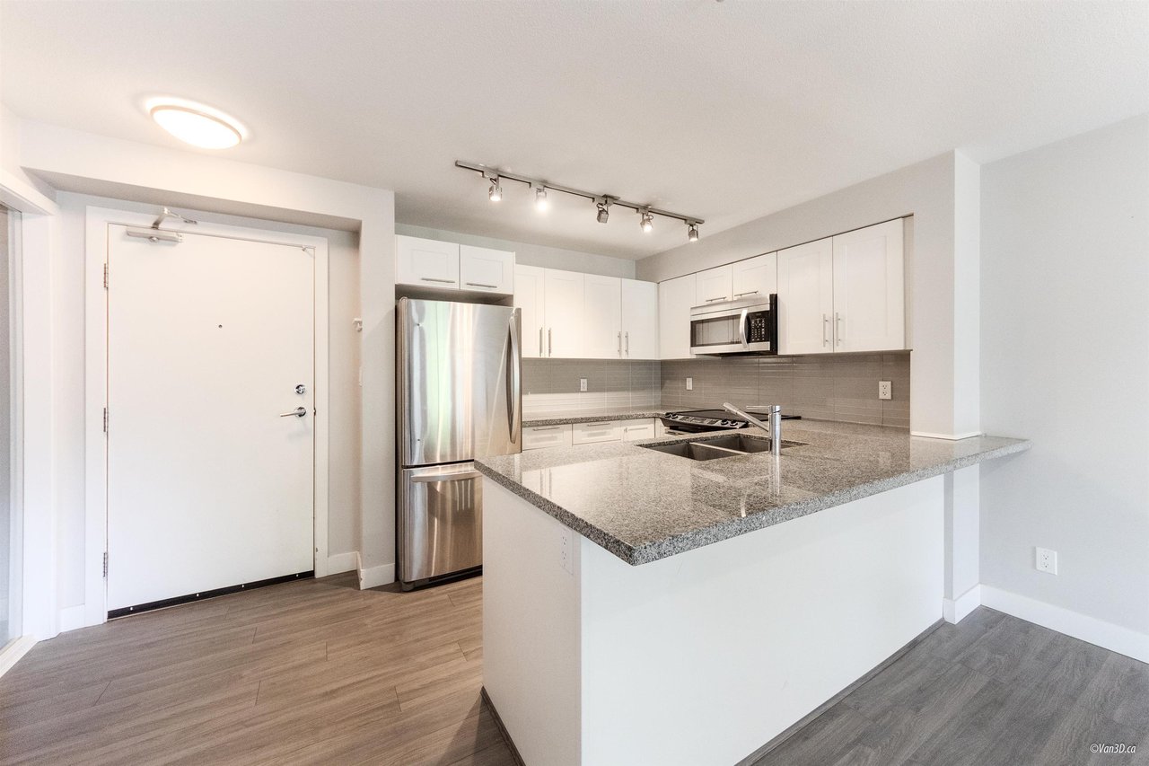 208-12075 Edge Street, Maple Ridge