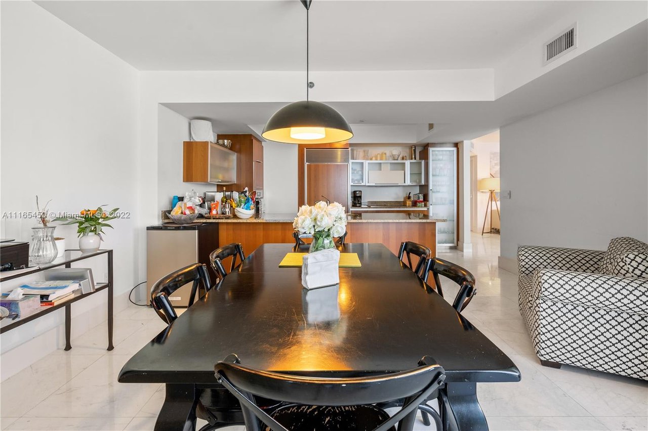 17201 Collins Ave #3708 Sunny Isles FL
