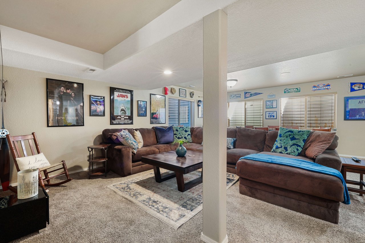 6435 Coyote Ridge CT, Colorado Springs, CO 80923