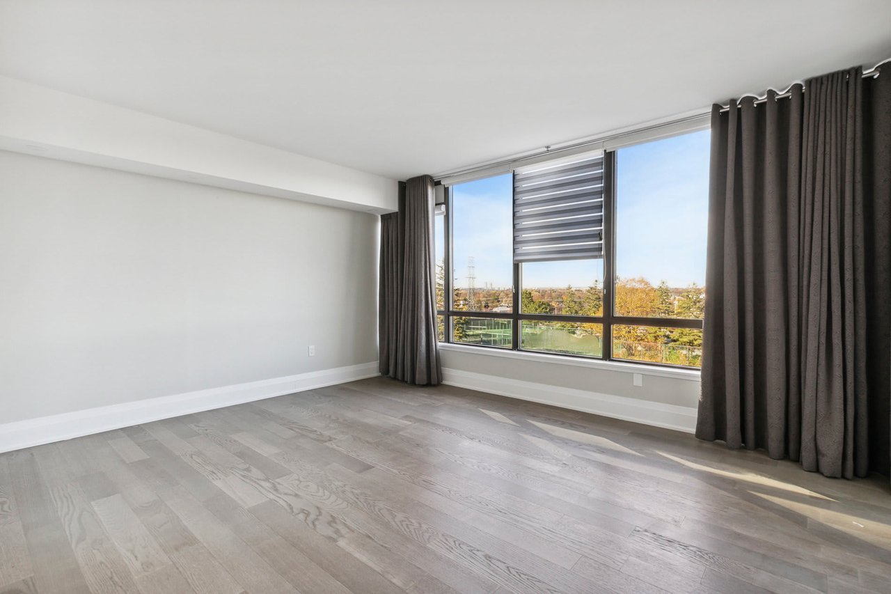 65 Skymark Drive 301