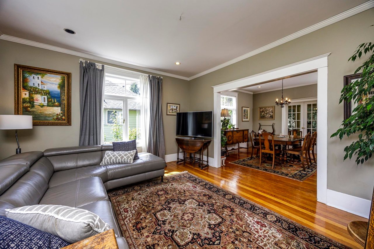 2053 St. Andrews Avenue, North Vancouver