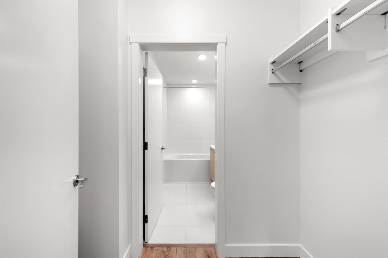 305-721 Anskar Ct
