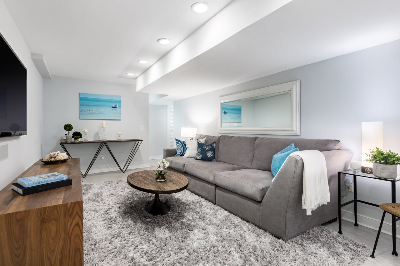 139 Meadows East
