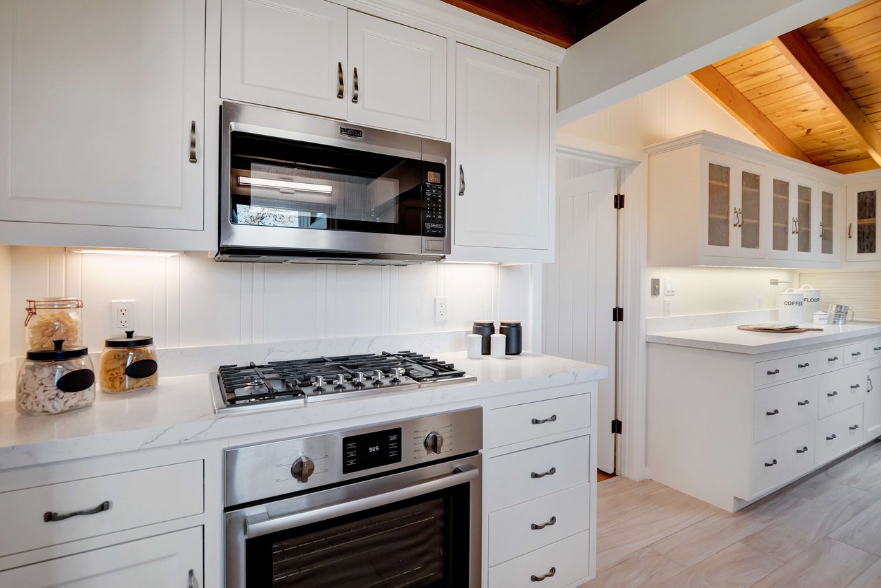 880 Bolinas Road, Fairfax