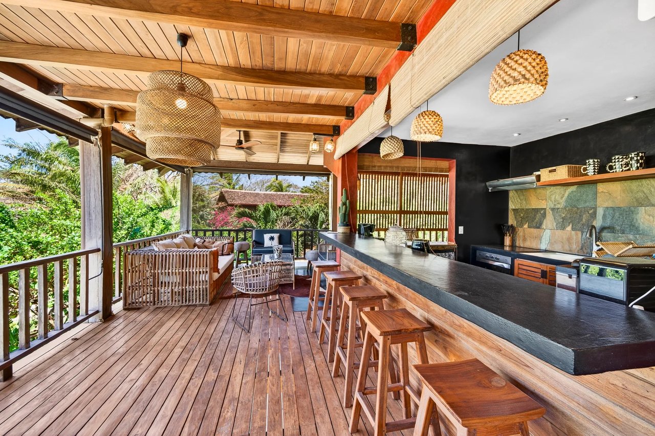 Modern Home in Beachfront Gated Community, Tamarindo, Guanacaste