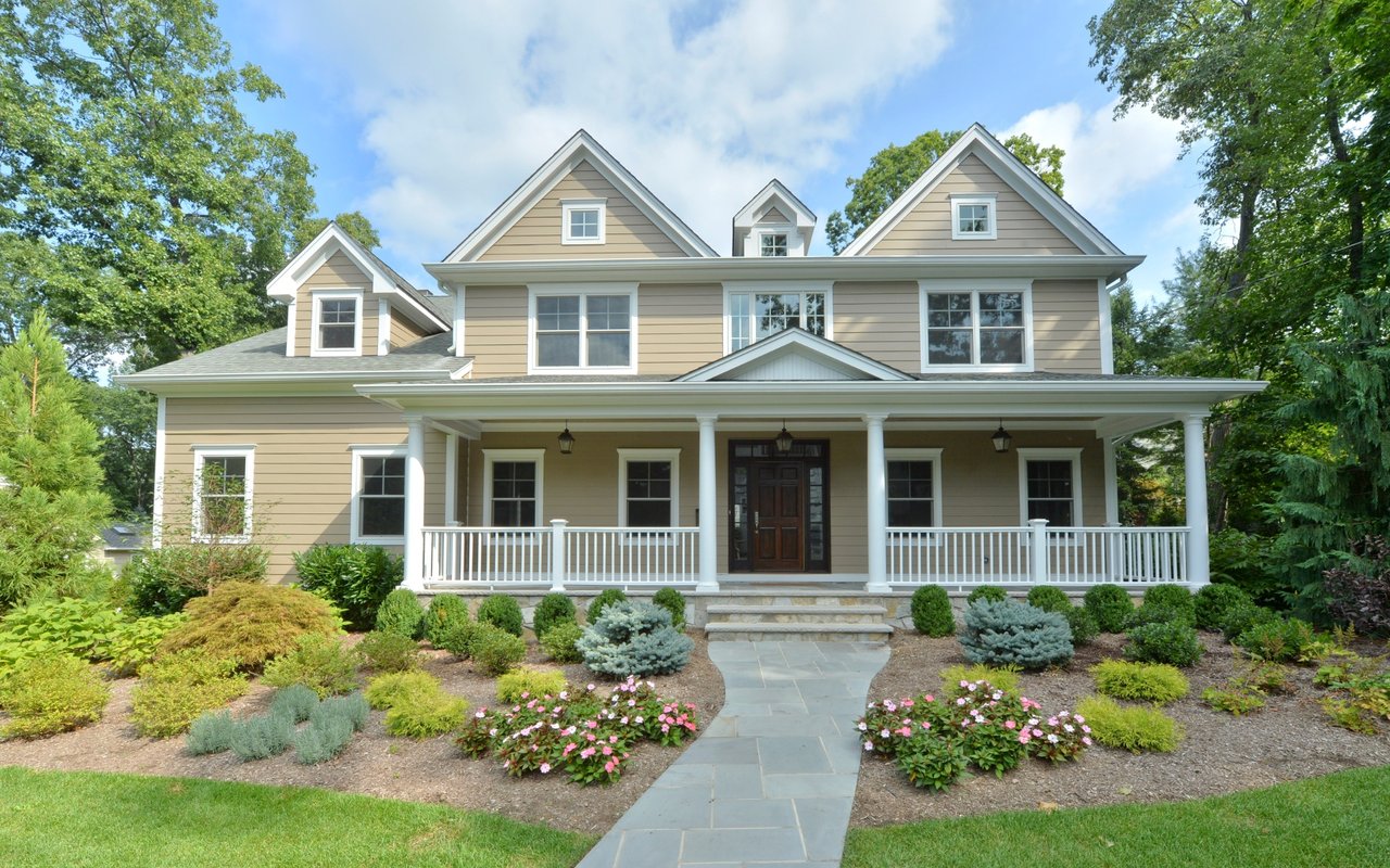 355 Glenwood Rd