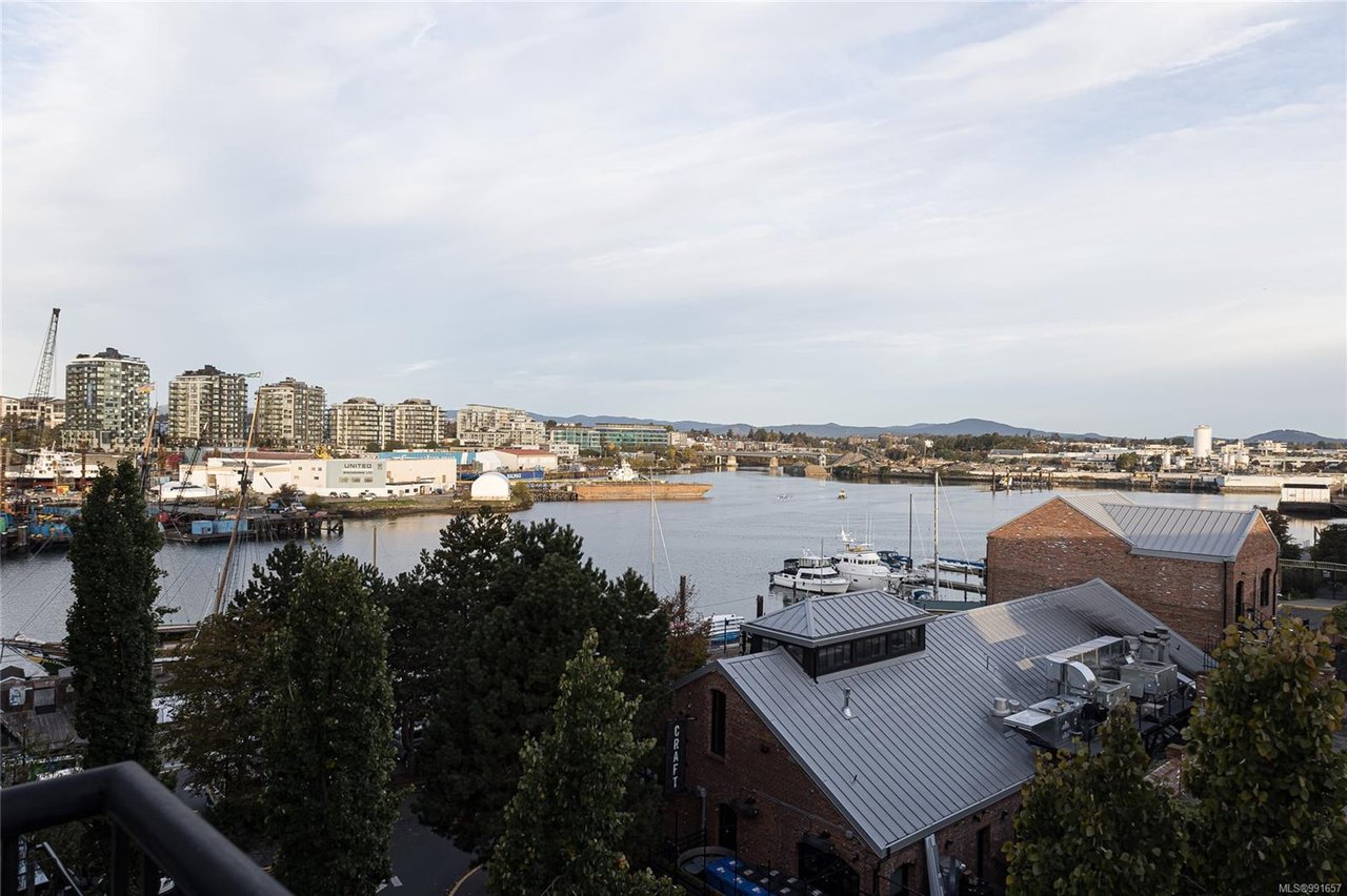 521-409 Swift St, Victoria