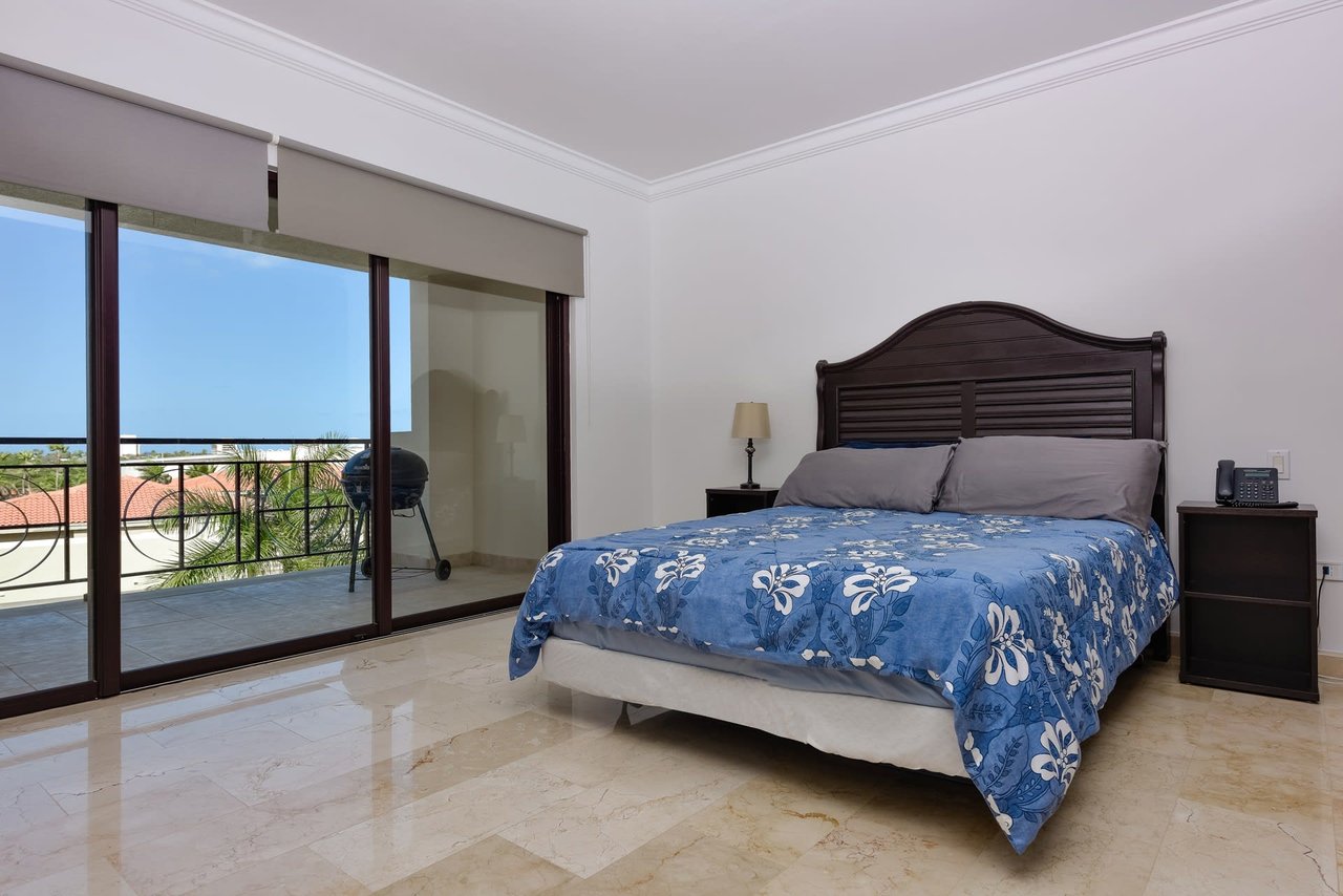 Palm Aruba Condo 4th Fl